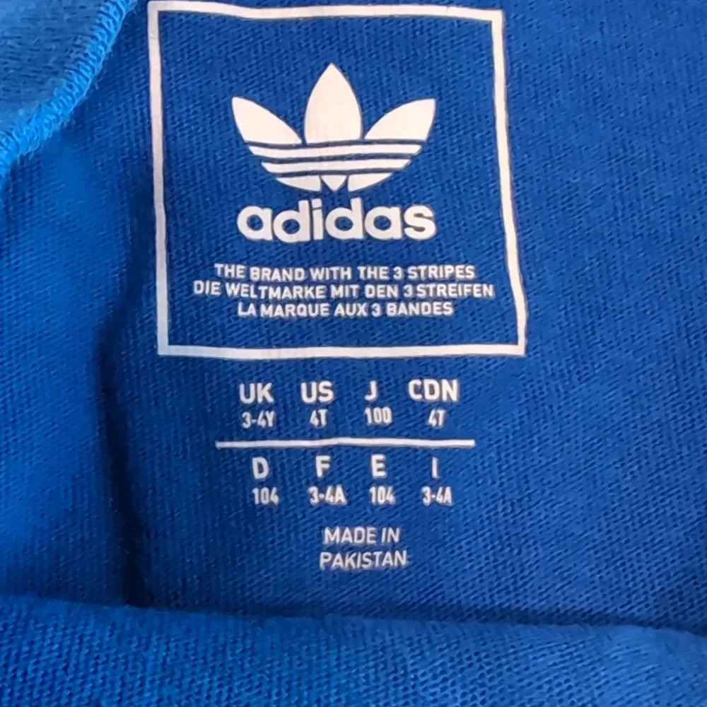 4T Adidas T-shirt - Picture 3 of 6